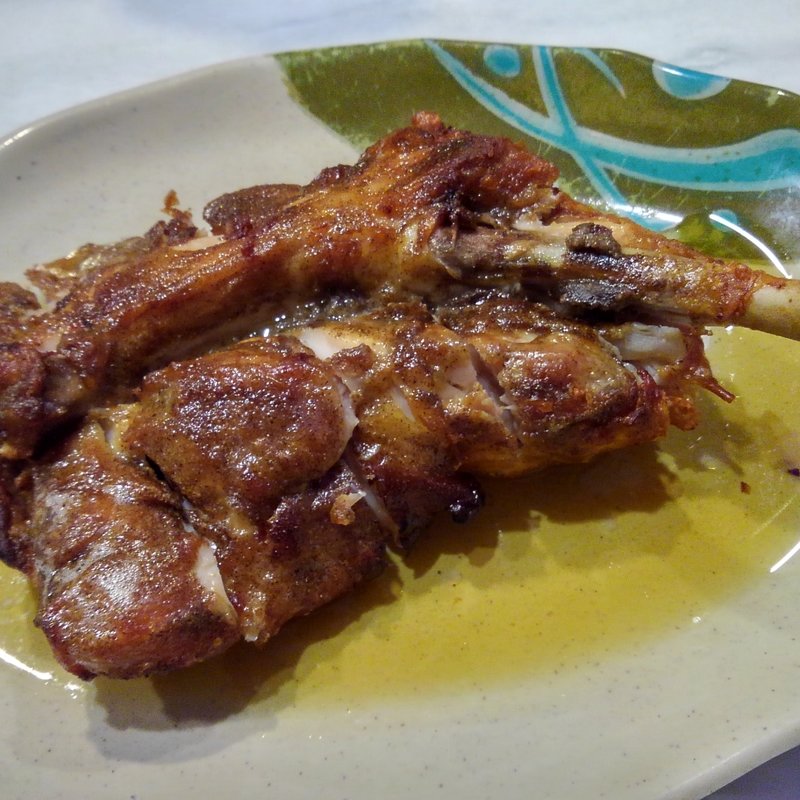 骨付き鶏ひな(寄鳥味鳥 （よりどりみどり）)