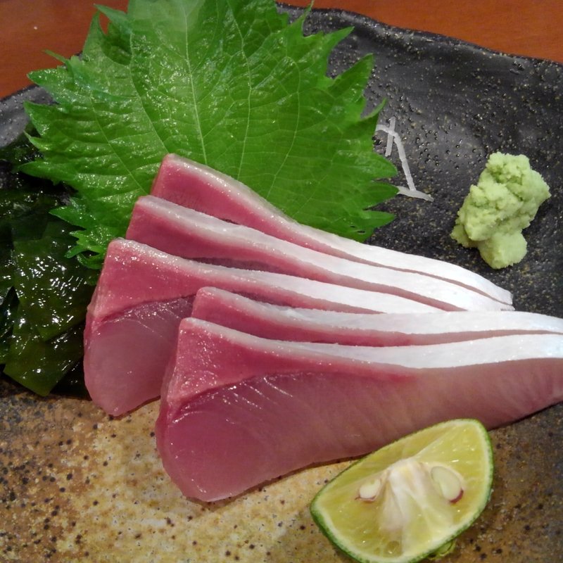 オリーブハマチの刺し身(ふるさと )