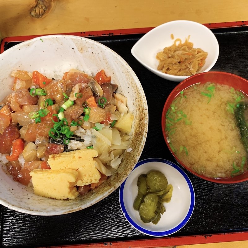 さかなや漬け丼定食(魚や 日本橋店)
