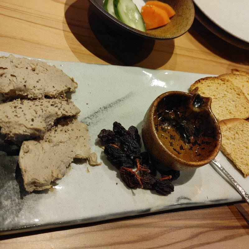 白レバーのムース(やきとり荒木山)