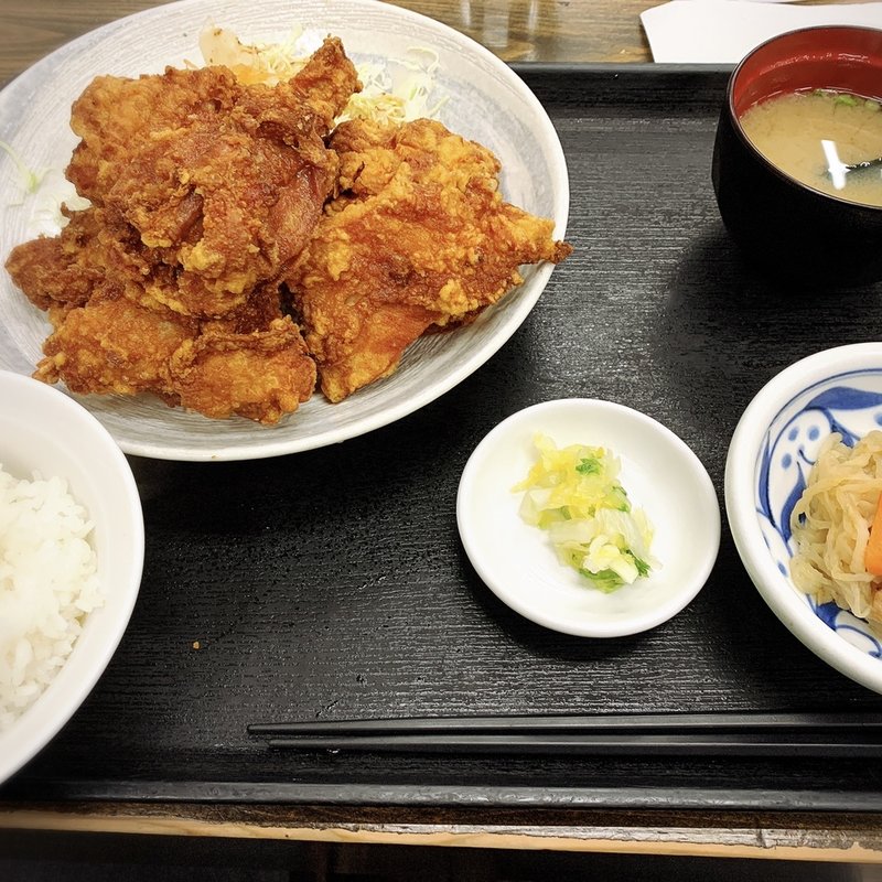 とりのからあげ定食(ごはん屋さん )