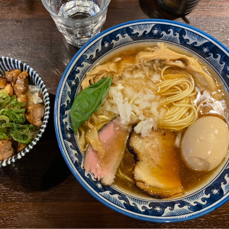 特製鴨にぼ(志奈そば田なか明神下店)