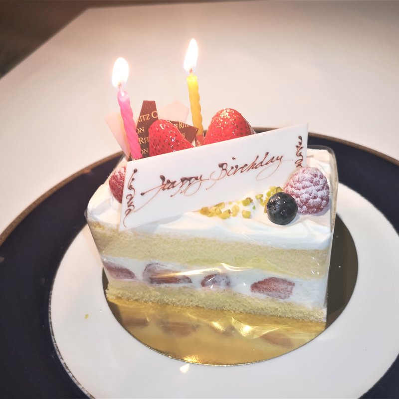 お誕生日ケーキ(香桃)