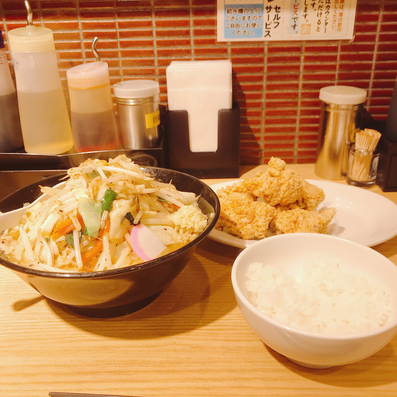 味噌タンカラ(タンメン トナリ 西葛西店)