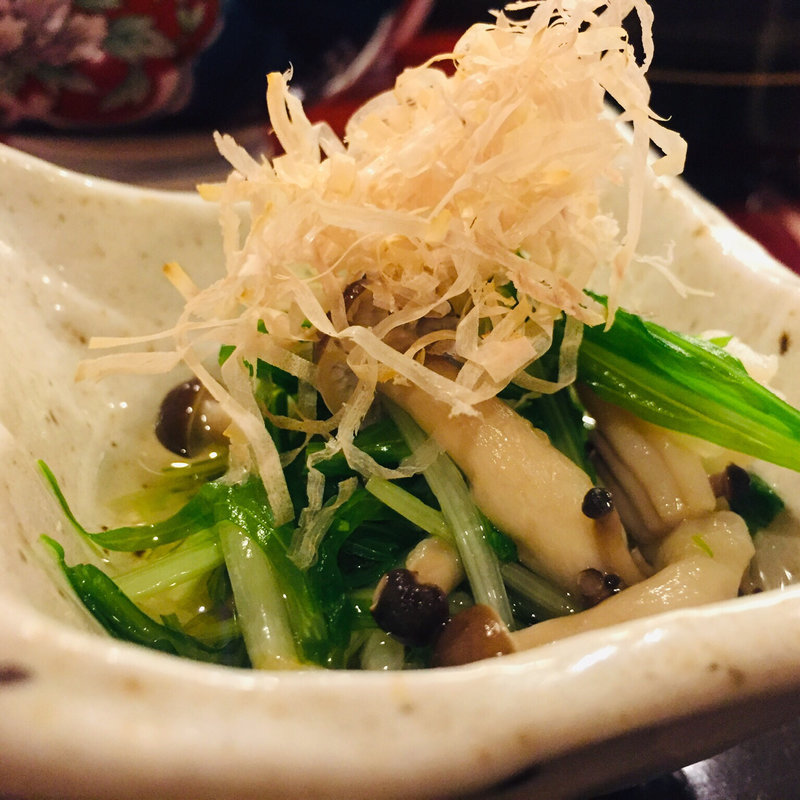 三つ葉としめじのお浸し(天麩羅からり)