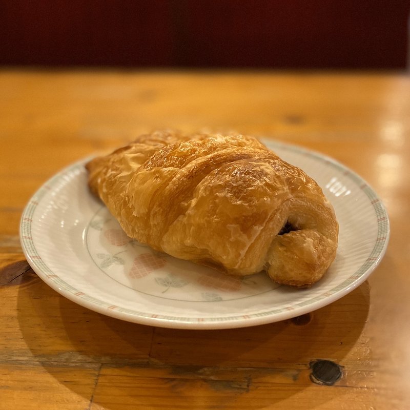 チョコクロワッサン(カフェベーカリー名岐屋)