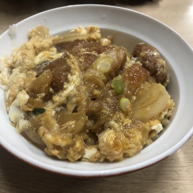 カツ丼(しろちゃん)