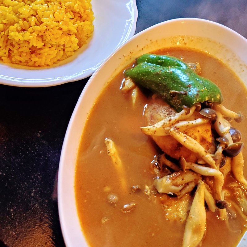 チキンきのこ(Hot Spice Shop Hood Dog)