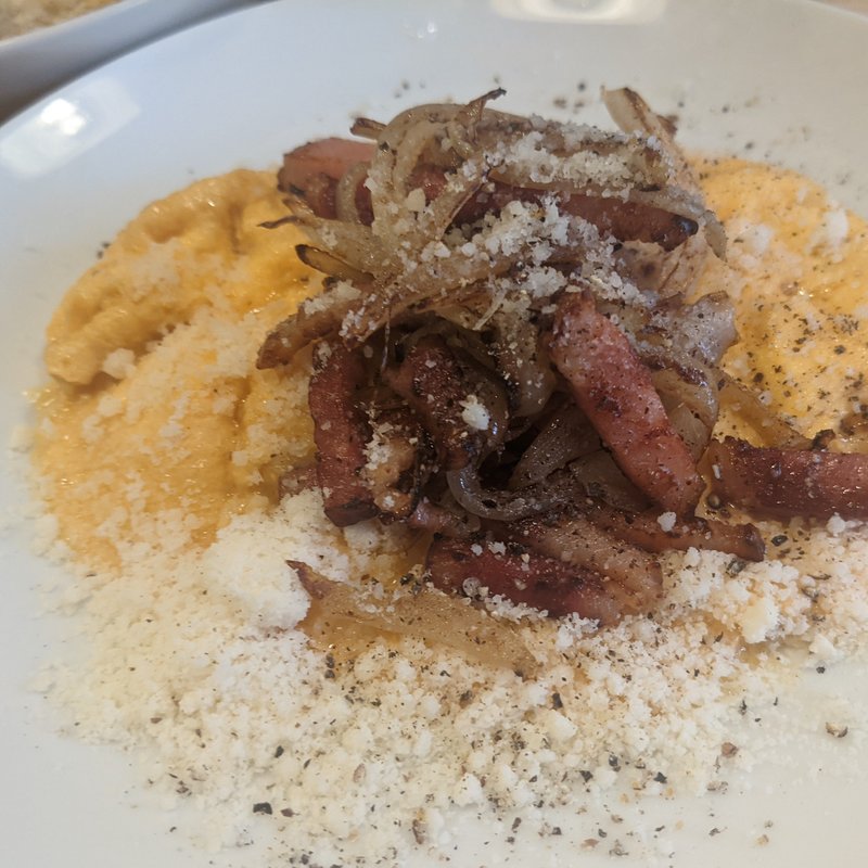 オムレツカルボナーラ(小鳥と苺 Bistro)