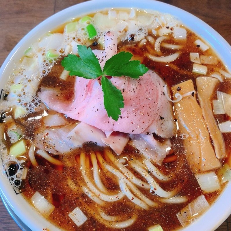 煮干しラーメン(麺や 幡 弘前店 （バン）)