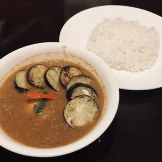 なすチキン(curry 草枕)