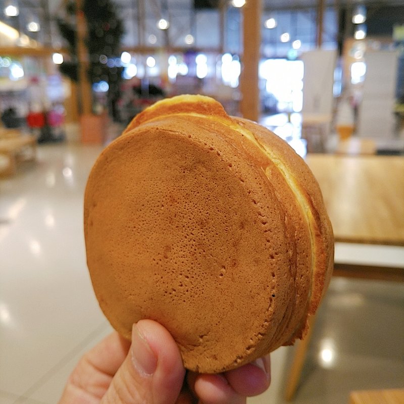 金色の大判焼　りんごカスタード(道の駅 平泉 レストラン)