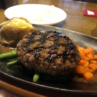 ビッグジョー ハンバーグステーキ 180g ビッグ ジョー 藤井寺店 Big Joe の口コミ一覧 おいしい一皿が集まるグルメコミュニティサービス Sarah