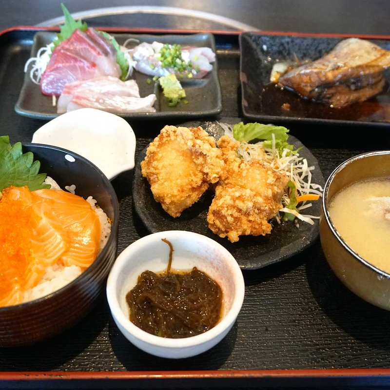 905定食(うお家 905)