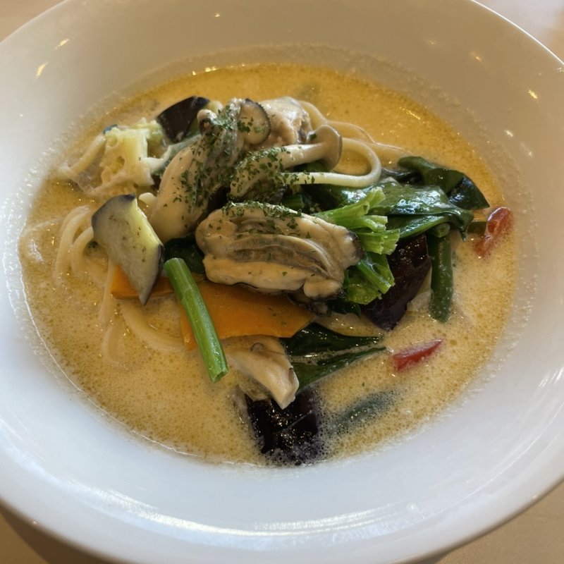 かきと旬野菜のチーズクリーム(ベツ・バラーレ 12号 六本松店)