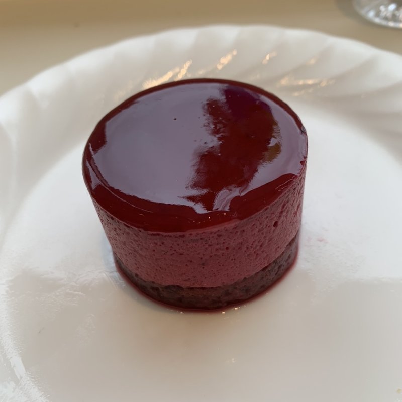 カシス(フランス菓子16区)