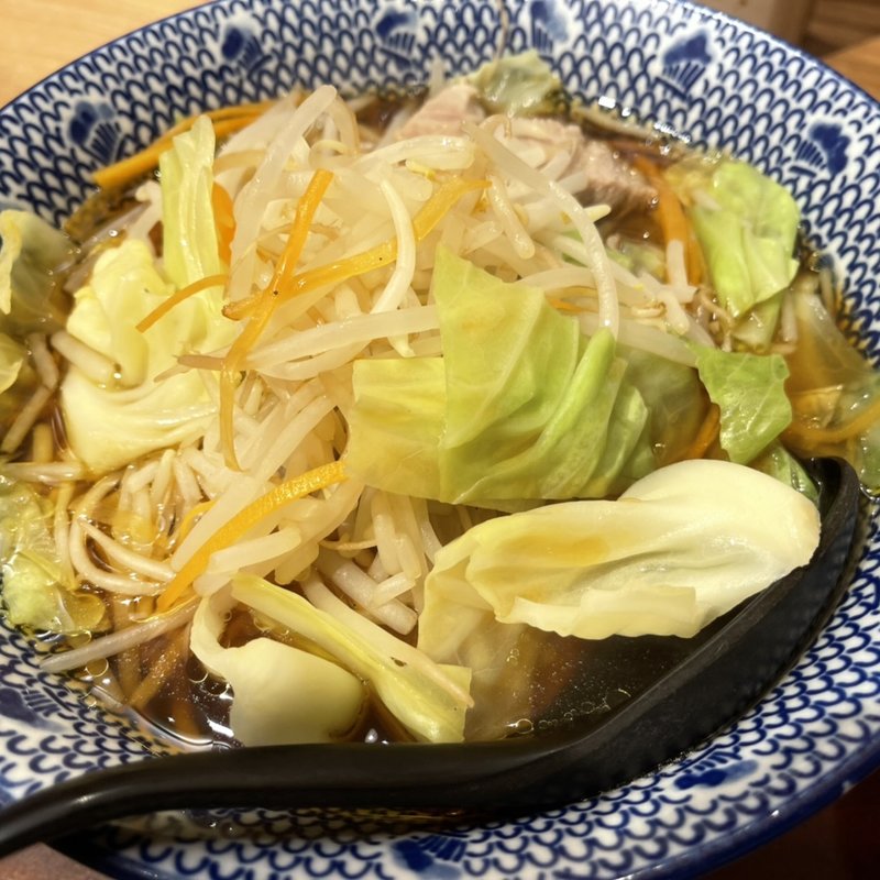 とんさいらーめん(醤油)(麺処直久 大久保店 （ナオキュウ）)