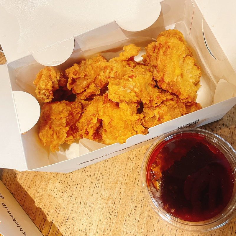 メウォチキン　ハーフ(クリスピーチキンアンドトマト　神田店)