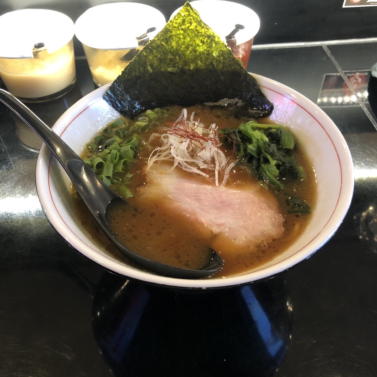 豚骨醤油 Showtime Ramen の口コミ一覧 おいしい一皿が集まるグルメコミュニティサービス Sarah