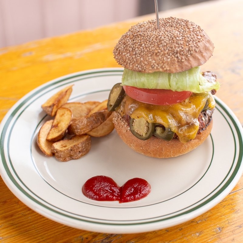 チリチーズハラペーニョバーガー(DAKOTA ・RUSTIC TABLE・)