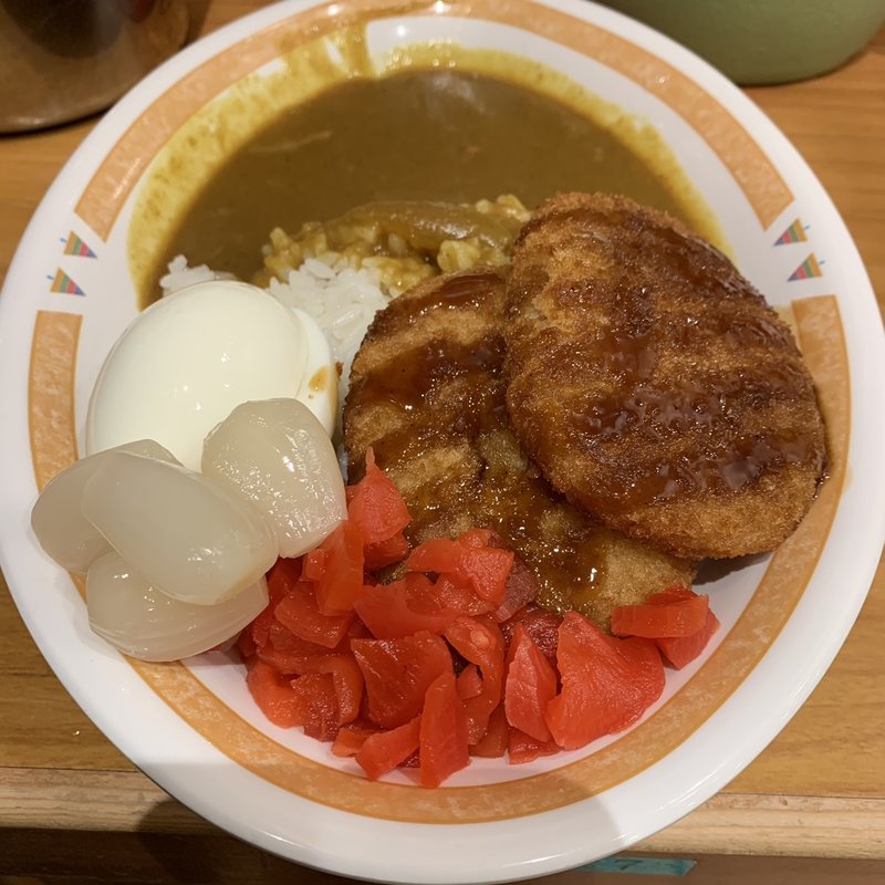 コロッケカレー辛口&ゆで卵(カレーショップ C＆C 新宿本店 )