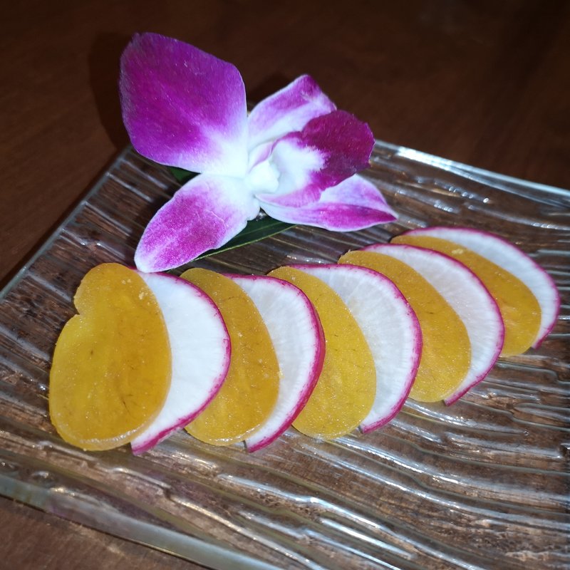 自家製　半生カラスミ(そば居酒屋るちん心斎橋本店)