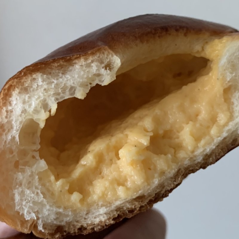 クリームパン(Mont d’Or(モンドール))