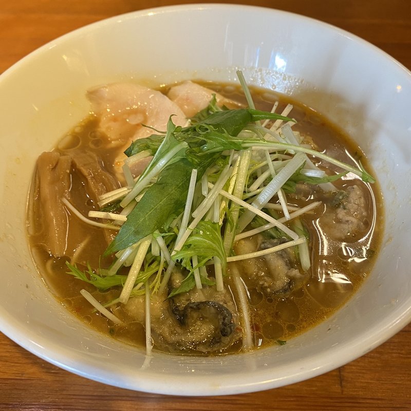 牡蠣醤油味噌らあめん(醤油と貝と麺 そして人と夢 )