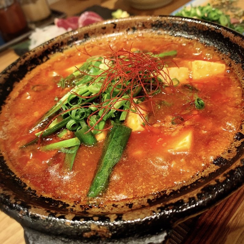 あつあつ土鍋麻婆豆腐(とり焼肉 エイト)