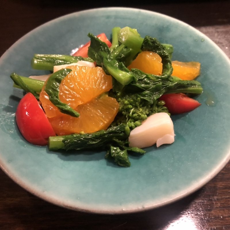 菜の花、ホタテ、トマトのマリネ(Enoteca 眞  （エノテカシン）)