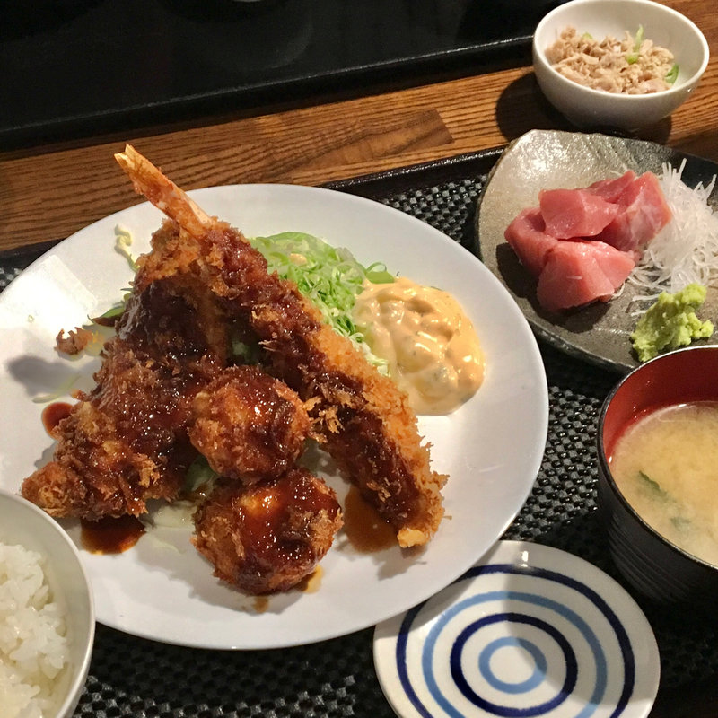 エビ・アジ・ホタテ定食(小田保 場外店)