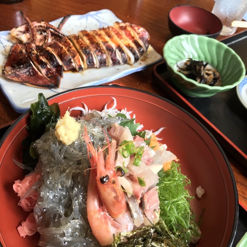 アジ生しらす丼(遊覧亭)