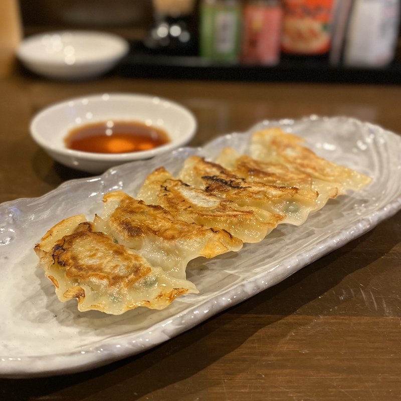 ほんとに旨いぎょうざ(やきとり酒場 のぶさん)