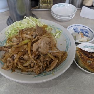生姜焼肉定食(元祖中華つけ麺大王 蒲田店)