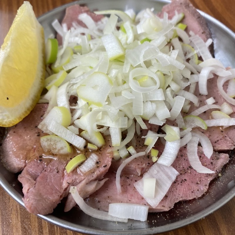 たん刺し(スタンド富士)