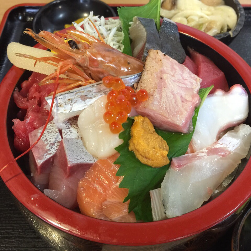 海鮮丼定食(銀蔵 小野原本店)