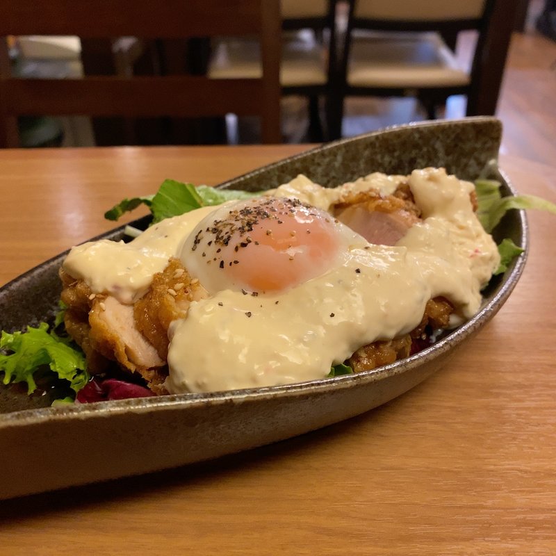 生タルタルのチキン南蛮(旨いもん酒場 みやび 丸の内店)