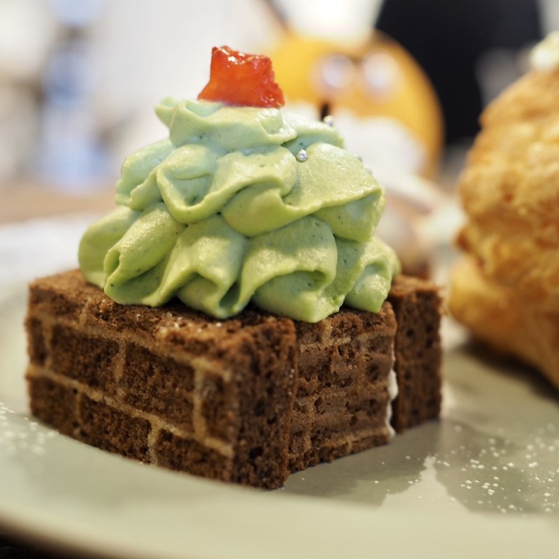 宇治抹茶のクリスマスツリーケーキ(ココチカフェ)