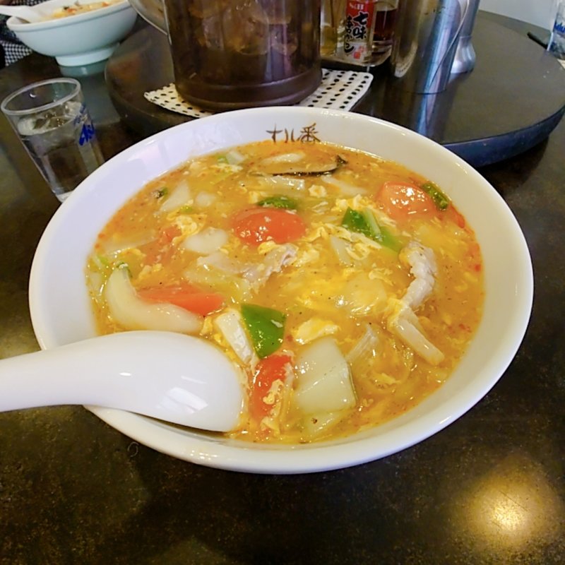 酸辣湯麵(十八番)