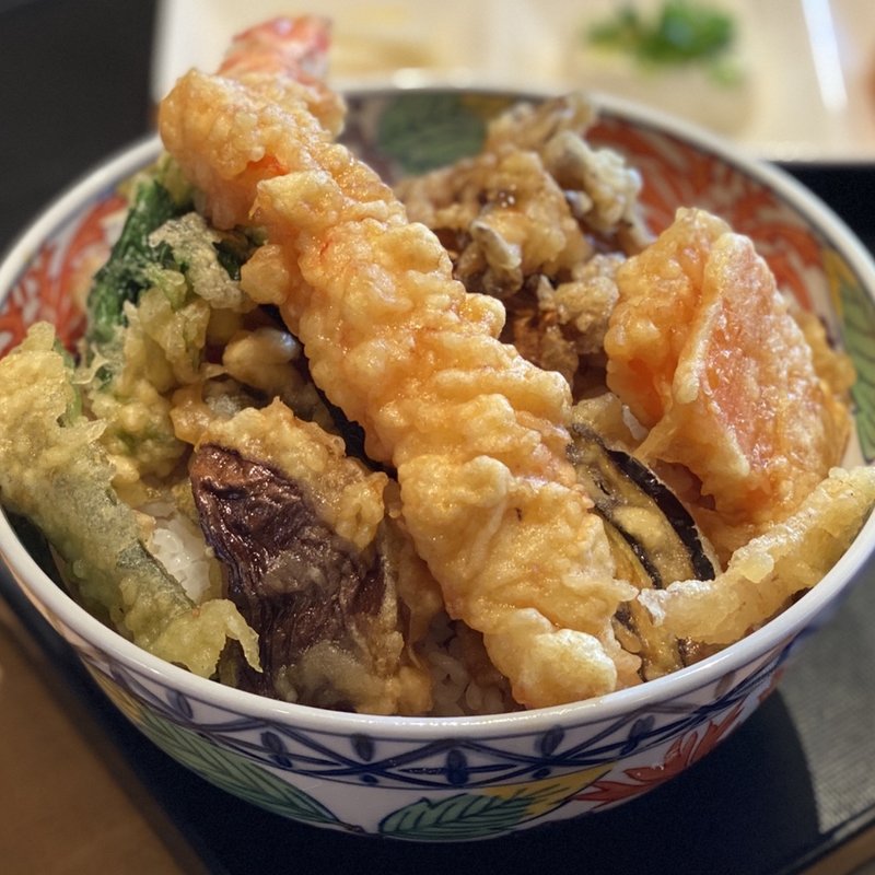 特大海老天丼(かよう亭 権堂店 （かようてい）)