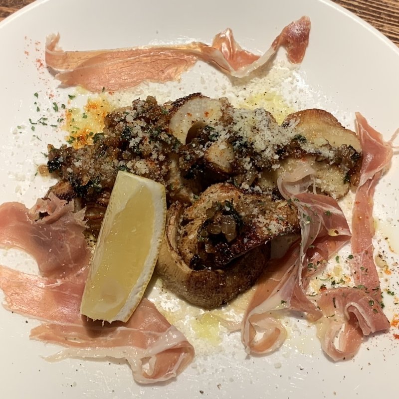 三陸アワビ茸のバターソテー生ハム添え(ビアバー　ベアレン 中ノ橋 （BEER　BAR　BAEREN　Nakanohashi）)