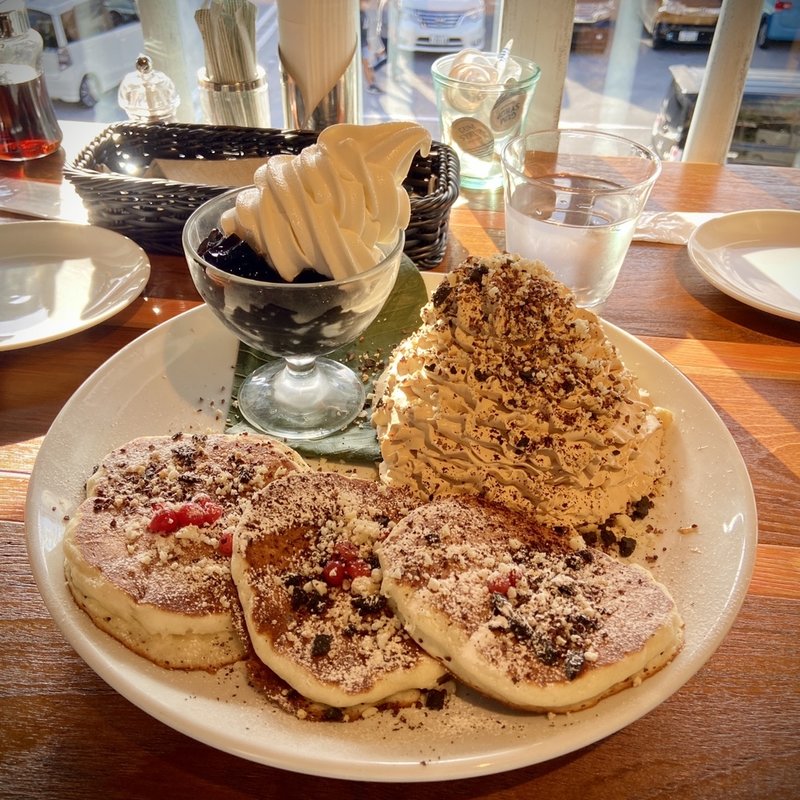 コナズKONA農園パンケーキ(コナズ珈琲アメリカンビレッジ)