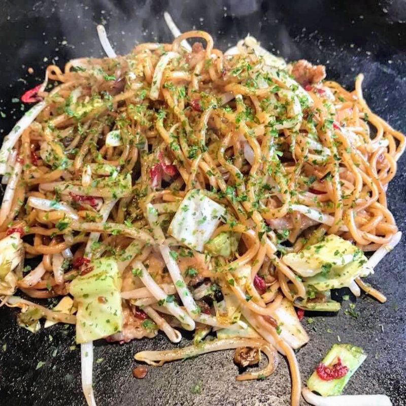 五目焼きそば（醤油味）(染太郎)