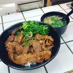 プレミアム焼肉丼 中