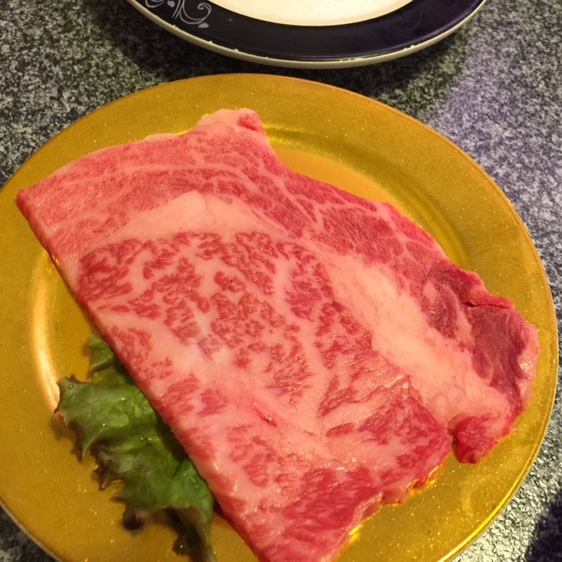 松坂牛特選(回転焼肉　一升びん宮町店)