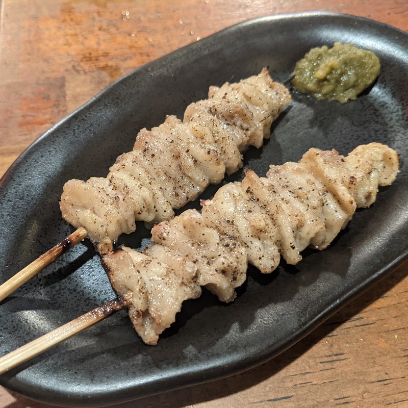 かわ(100円やきとり 溝の口中央酒場 とり玉)