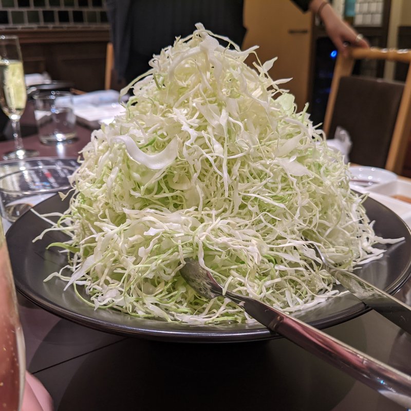 山盛りキャベツサラダ(三百屋　Ｆ３)