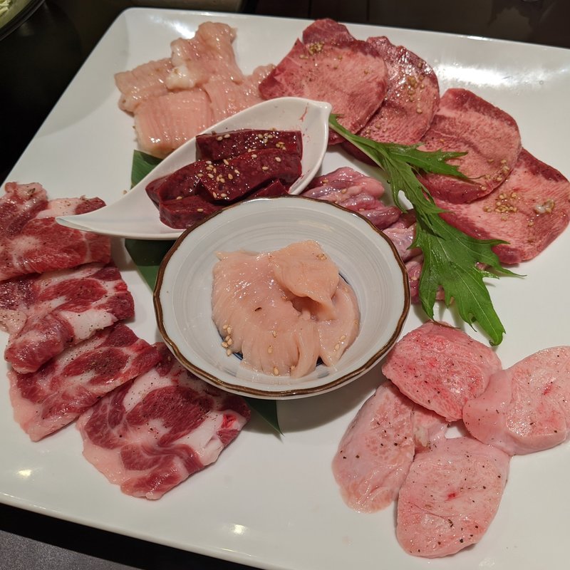 塩肉盛り合わせ(三百屋　Ｆ３)