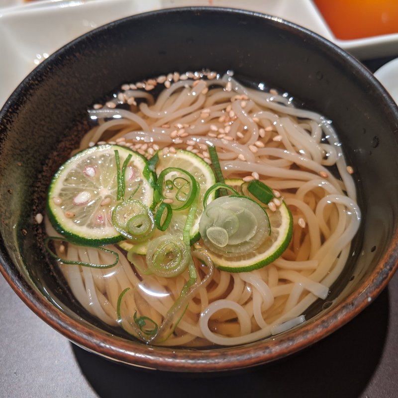 冷麺(三百屋　Ｆ３)