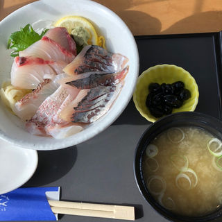 金谷丼(ザ・フィッシュ （The Fish）)